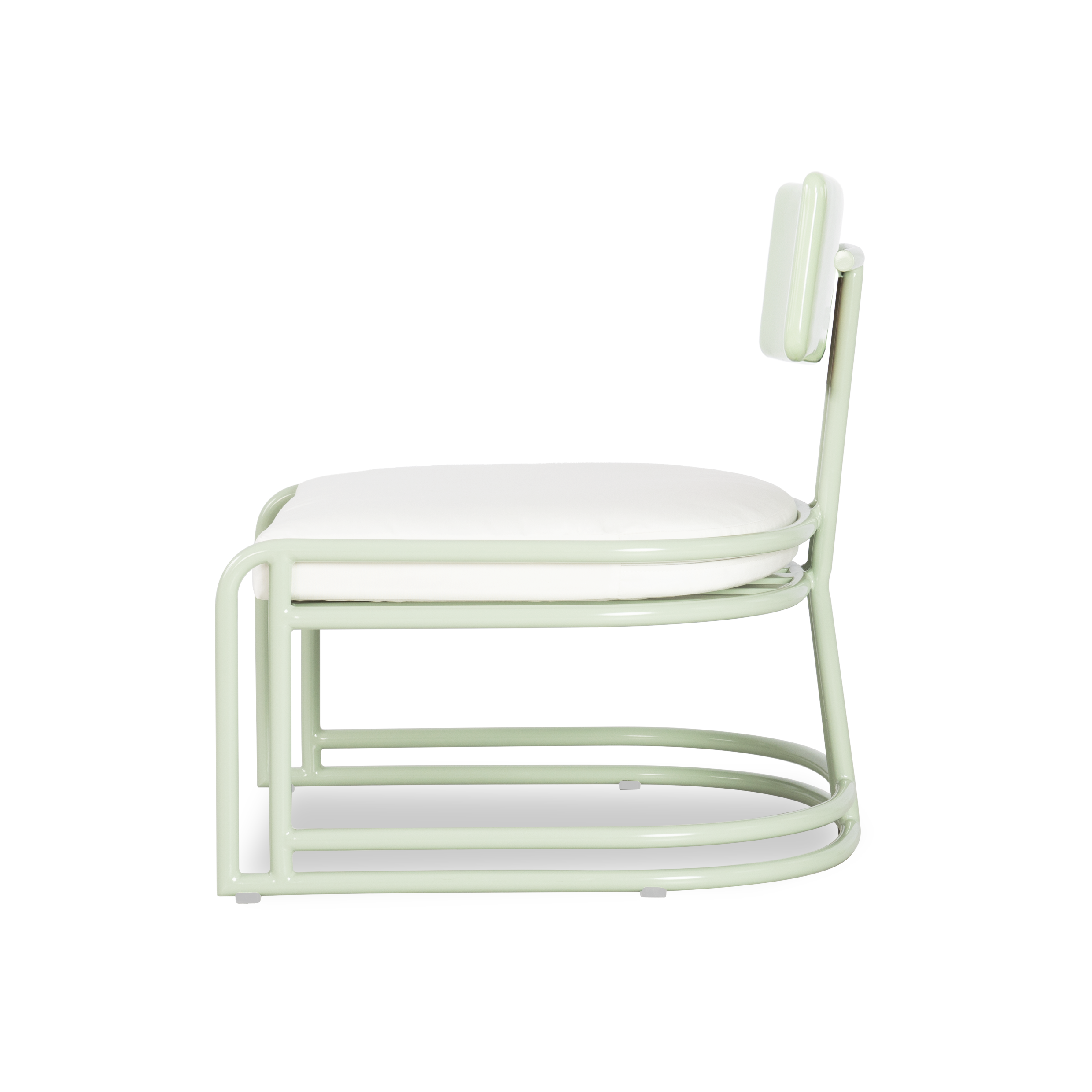 DOROTA LOUNGE CHAIR