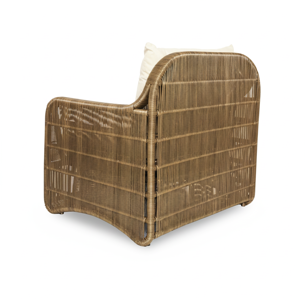 CHESTER LOUNGE CHAIR