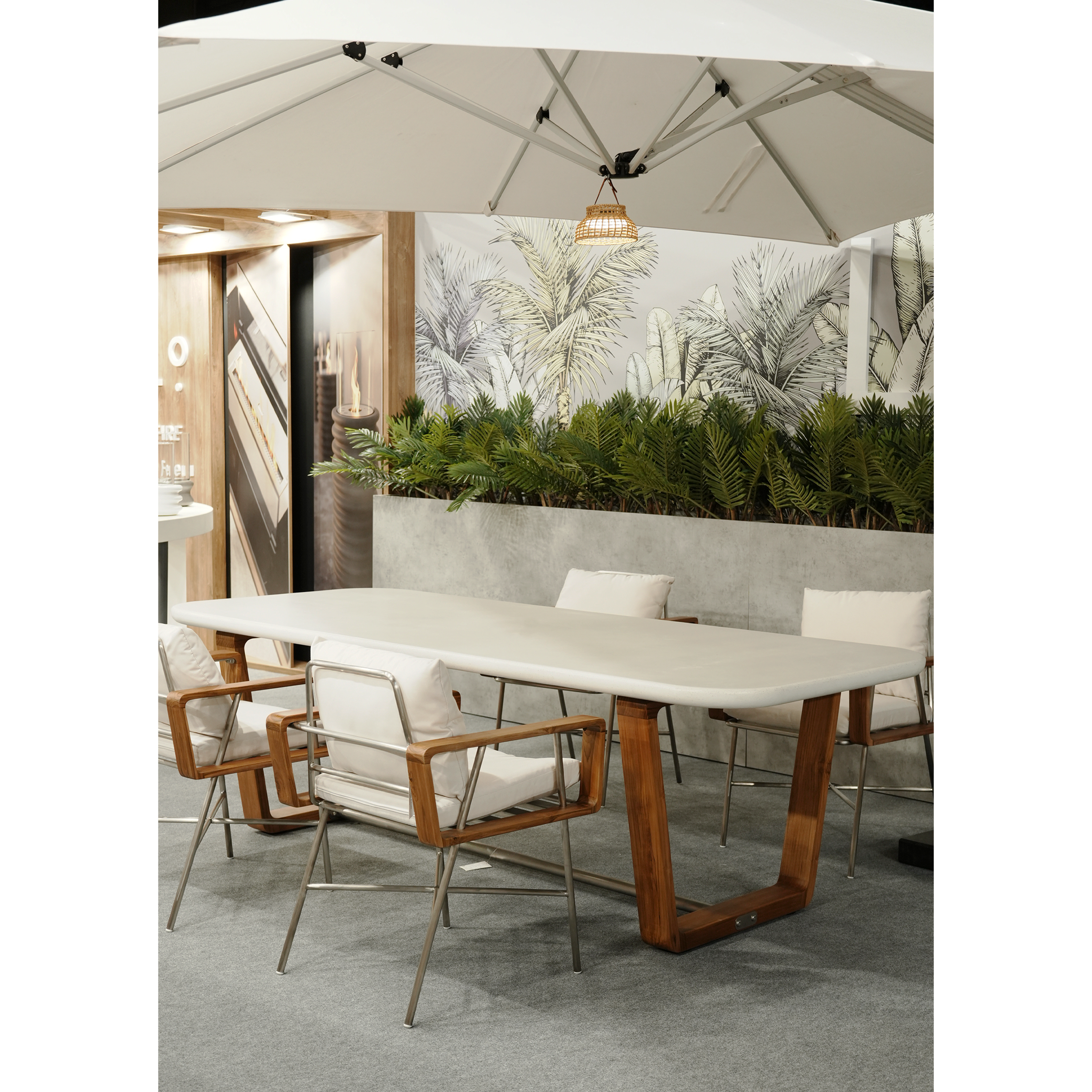 LEVI DINING ARMCHAIR