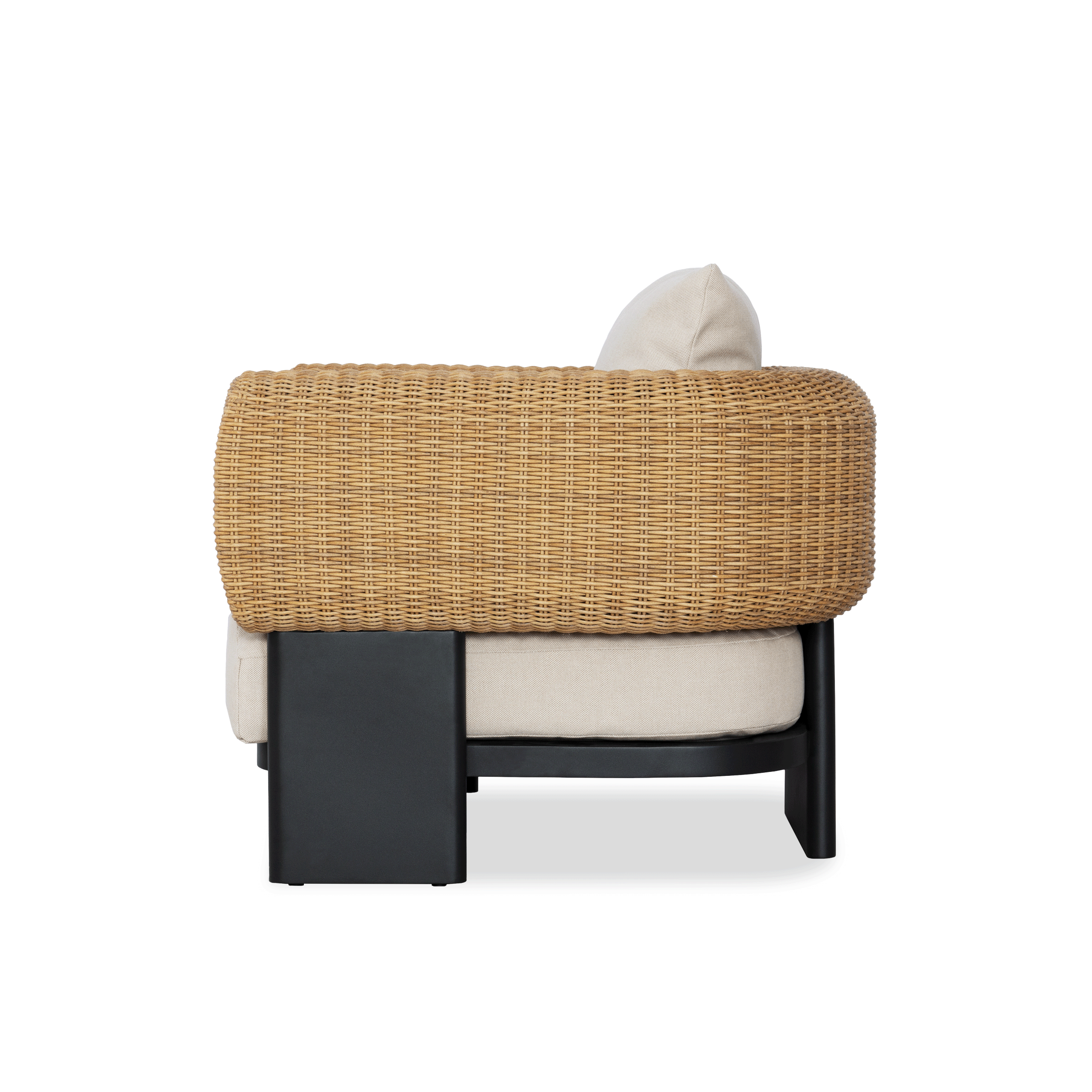 LUZERN LOUNGE CHAIR
