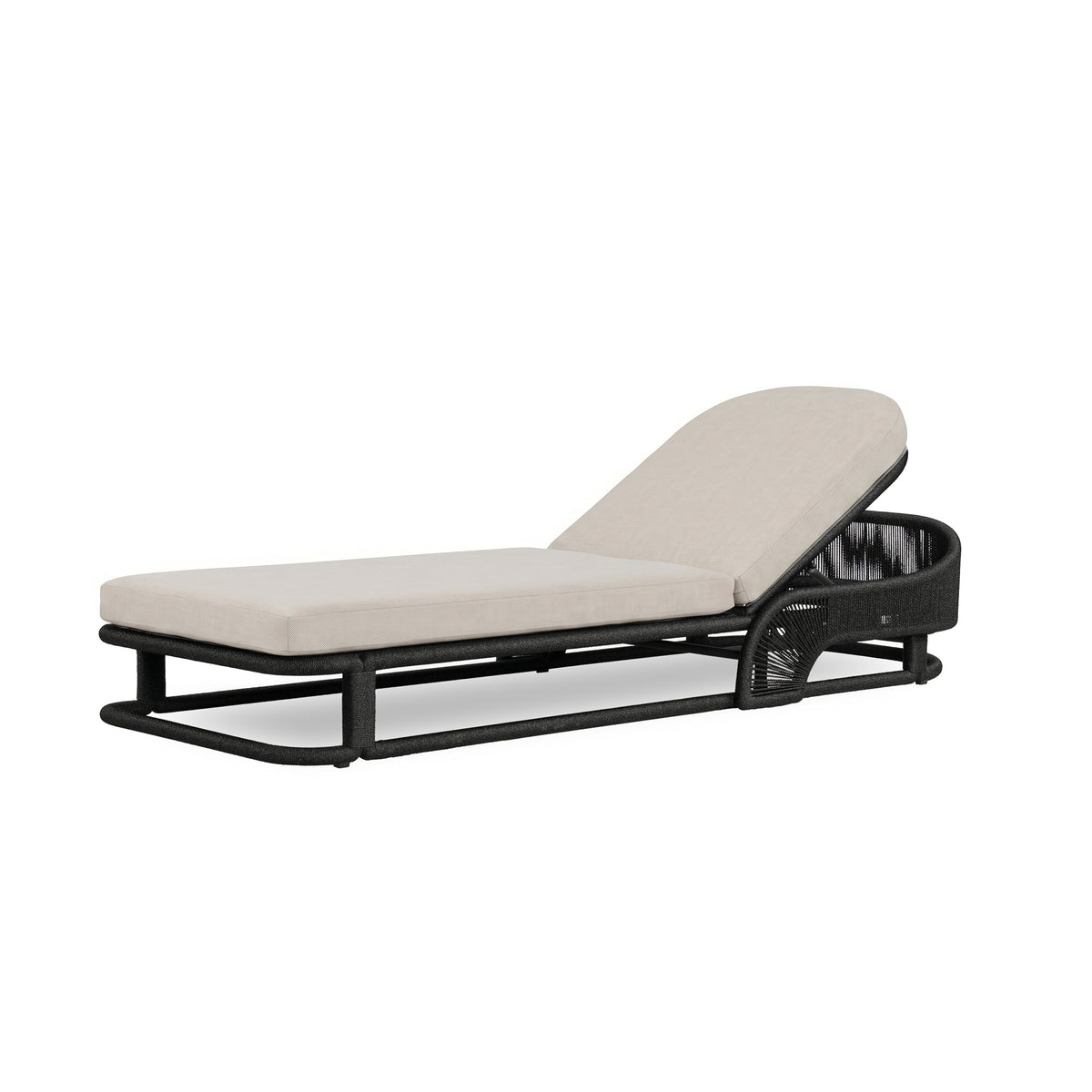 TOLAN CHAISE