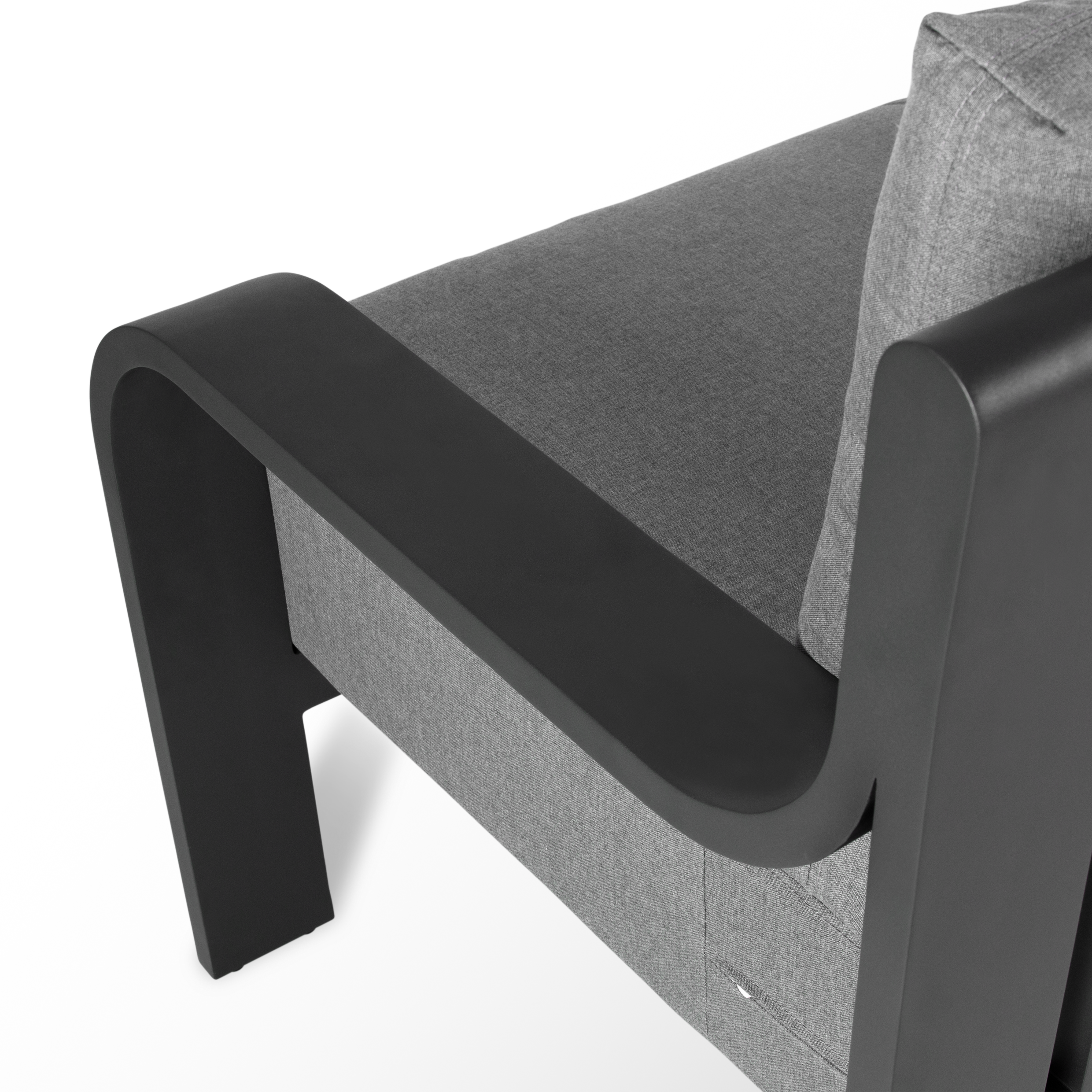 WOLLISH LOUNGE CHAIR