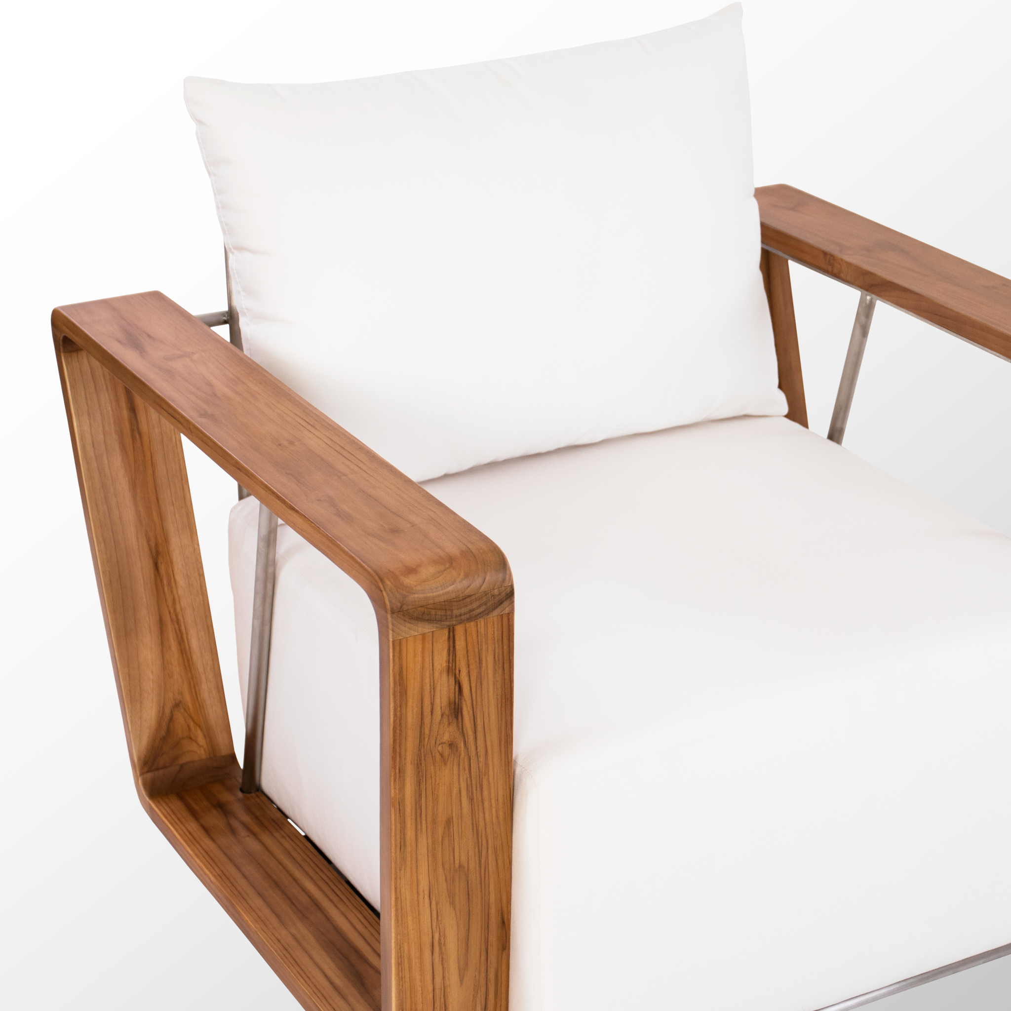 LEVI LUXE LOUNGE CHAIR