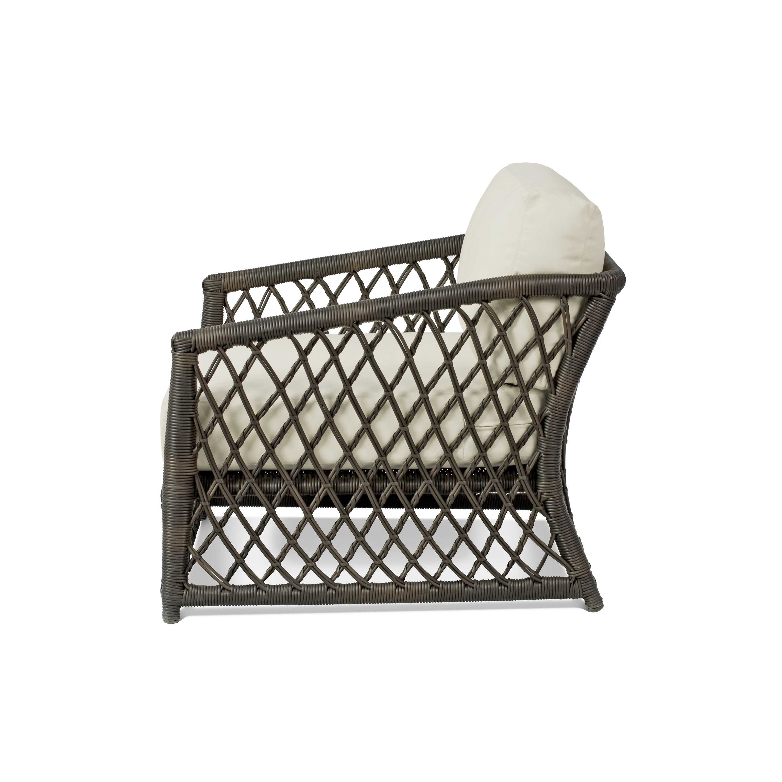 AVERY LOUNGE CHAIR