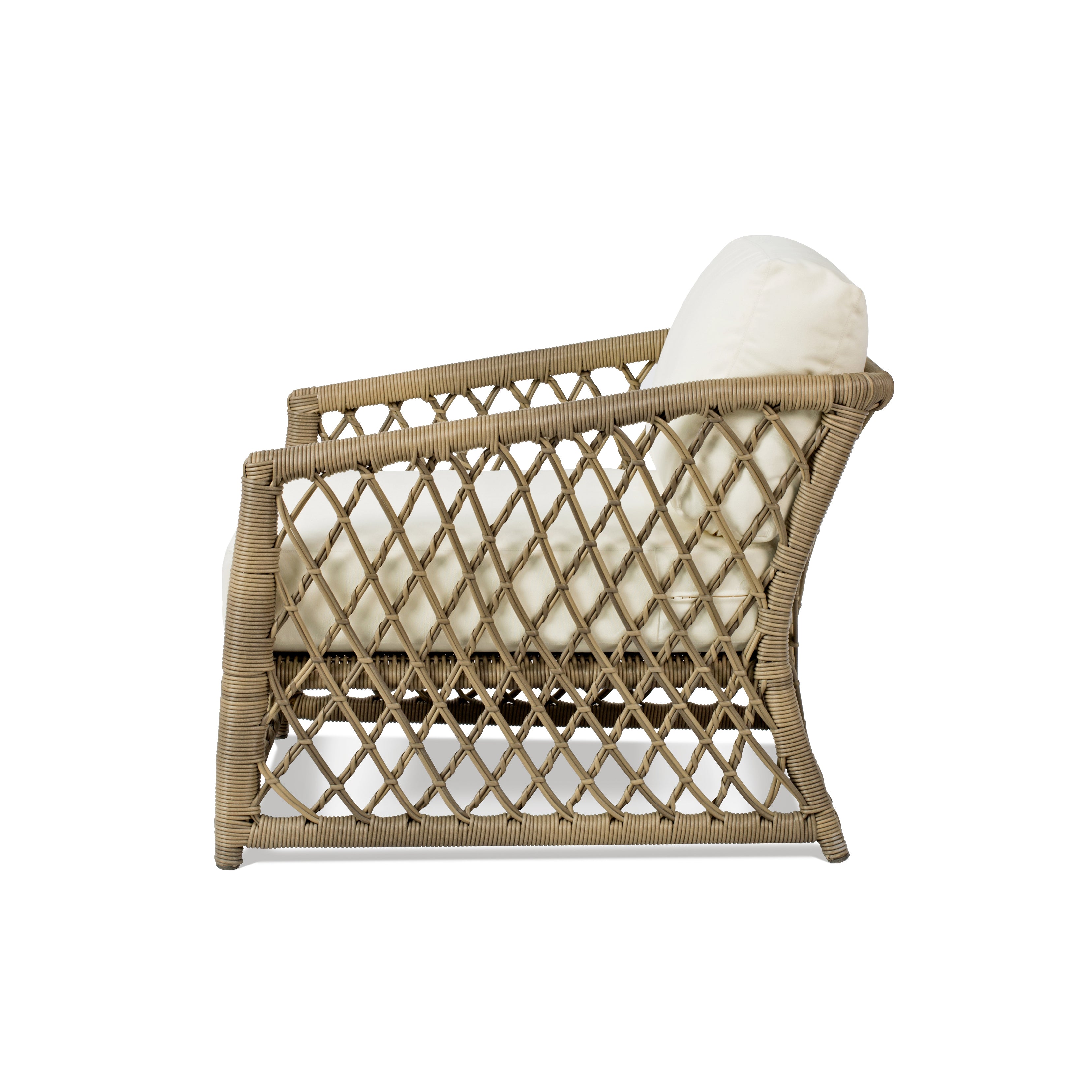 AVERY LOUNGE CHAIR