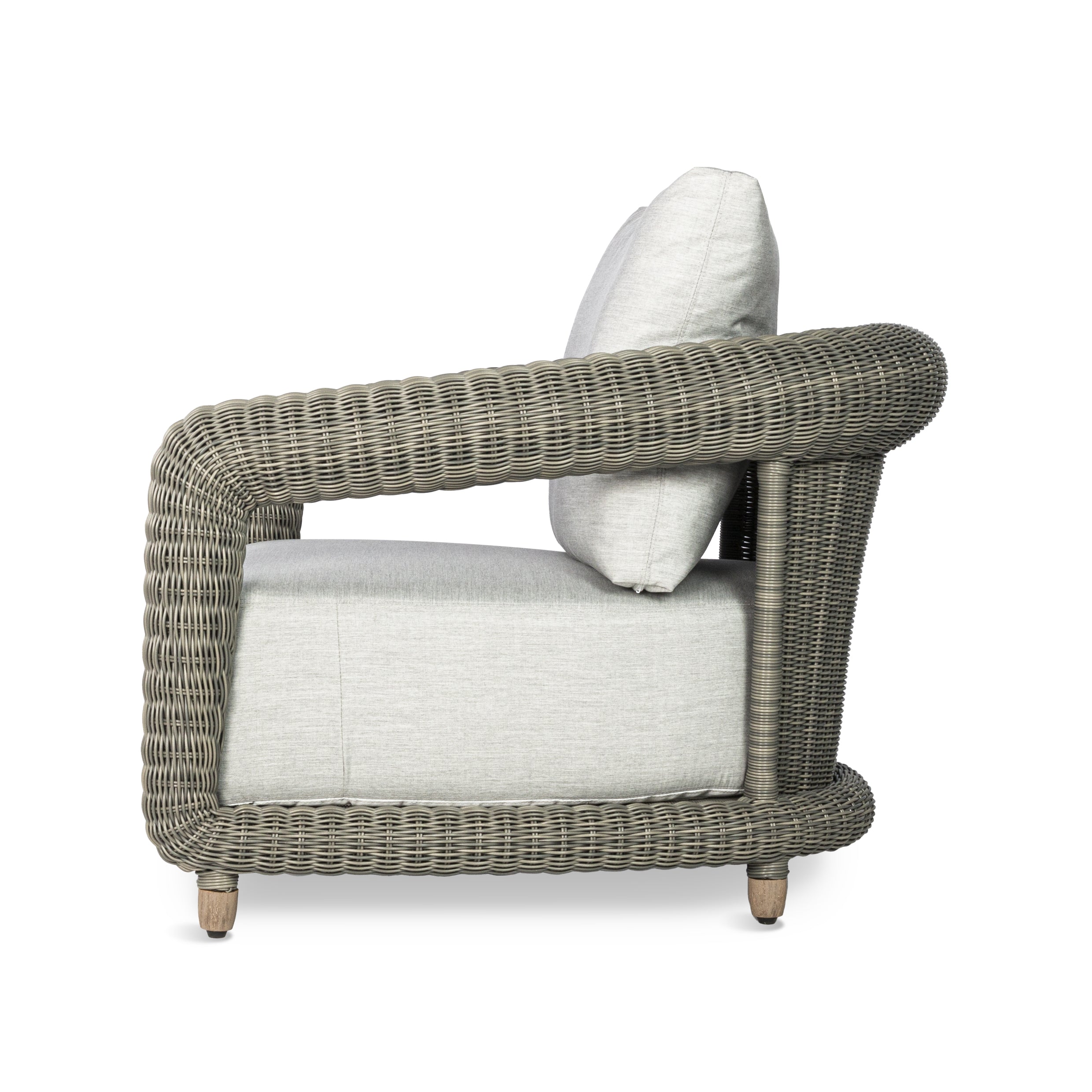 CARTER LOUNGE CHAIR