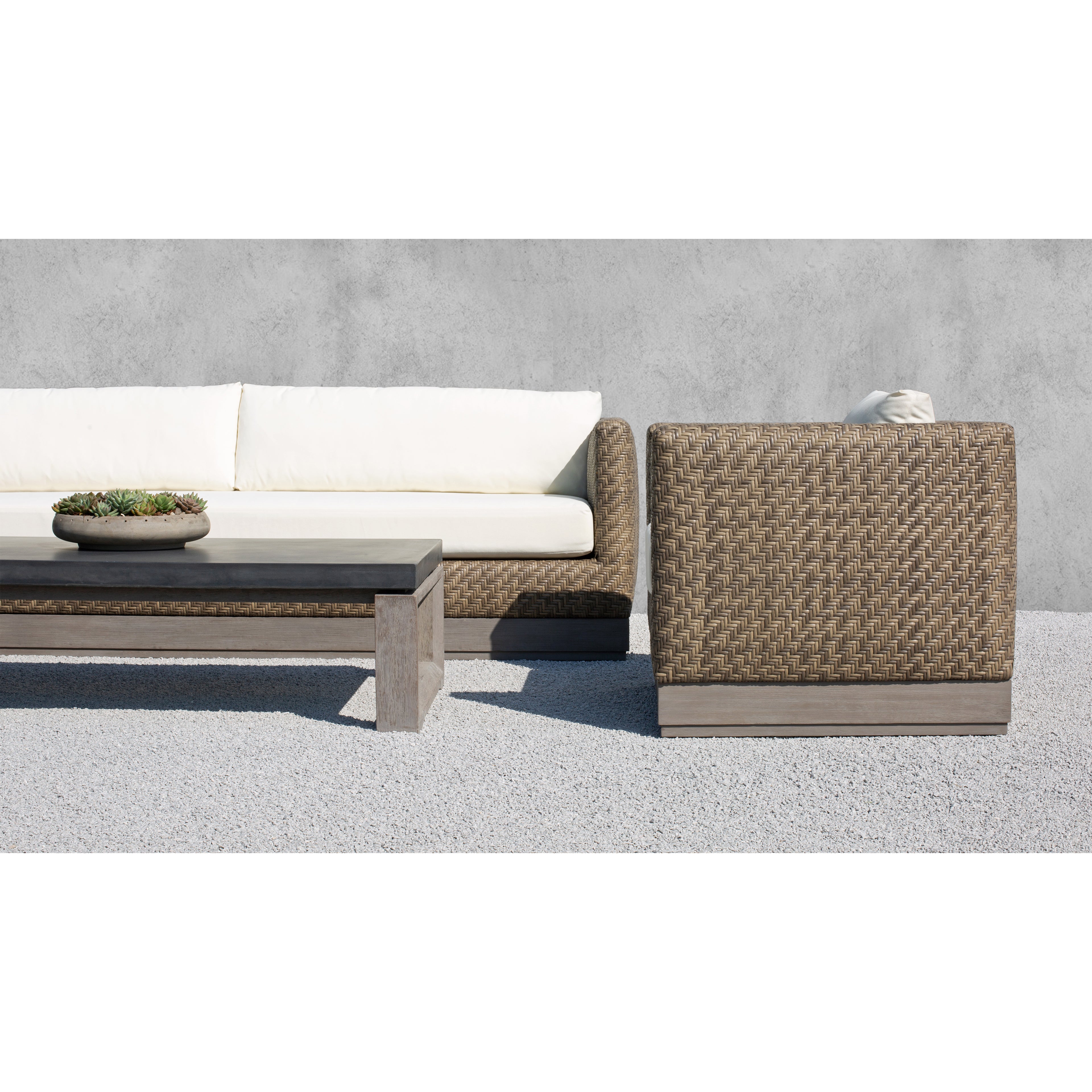OSIER LOUNGE CHAIR