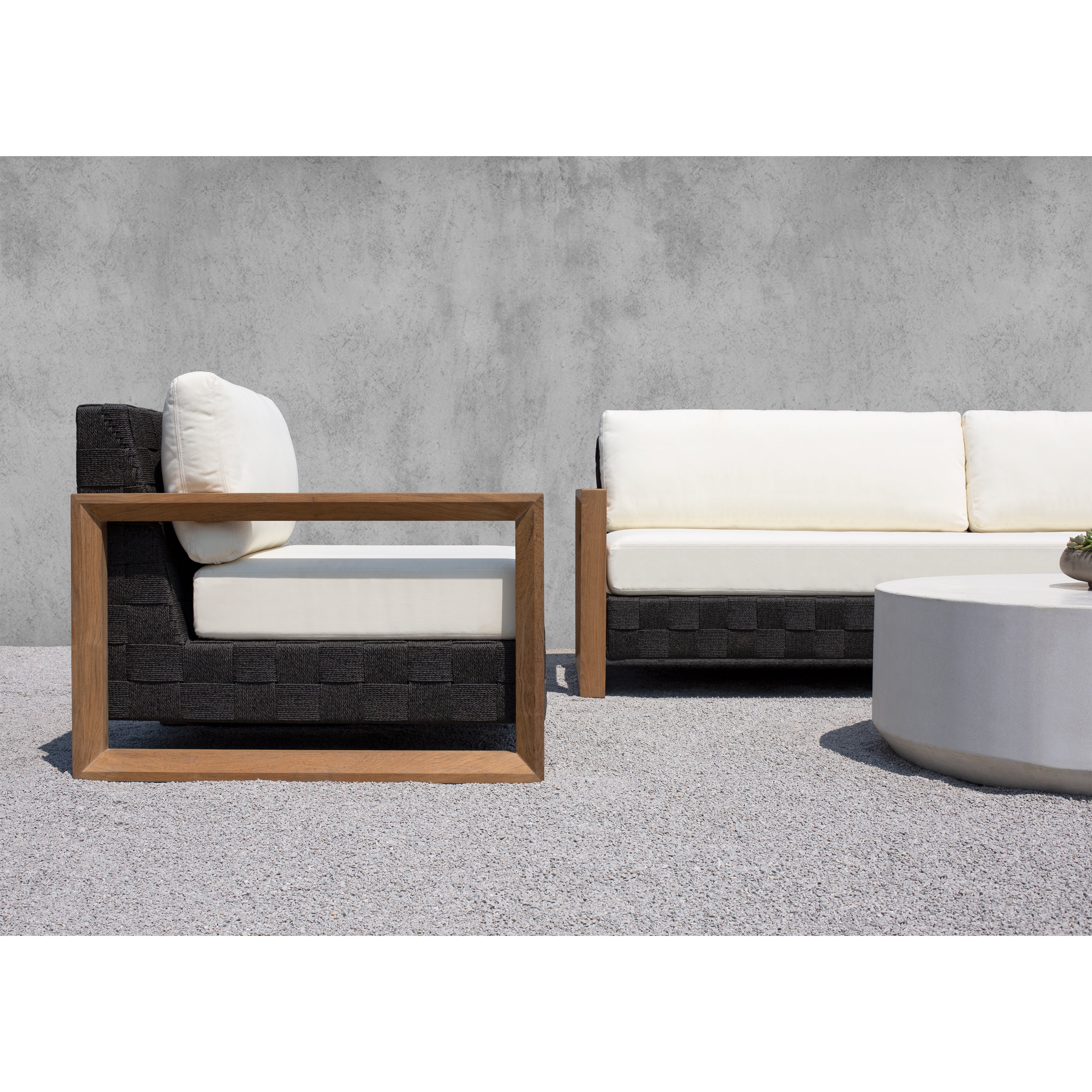 MARIN LOUNGE CHAIR