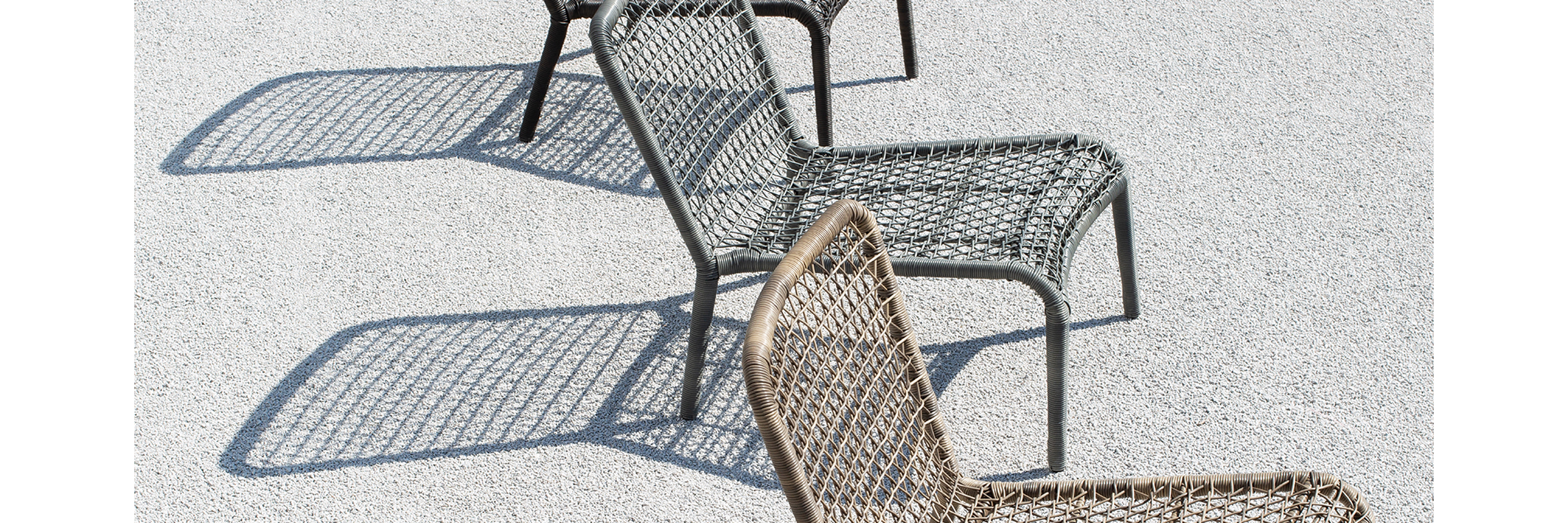 LOUNGE CHAIRS