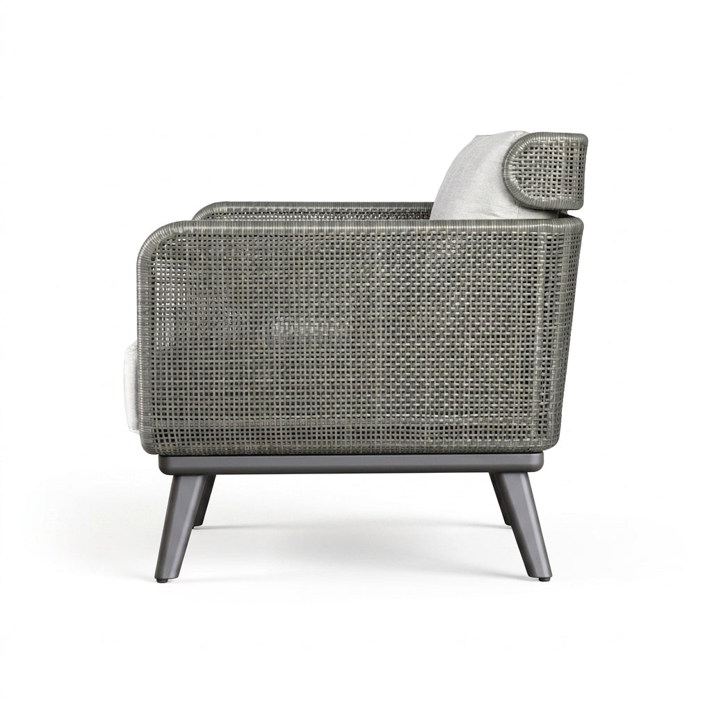 RICHMOND LOUNGE CHAIR