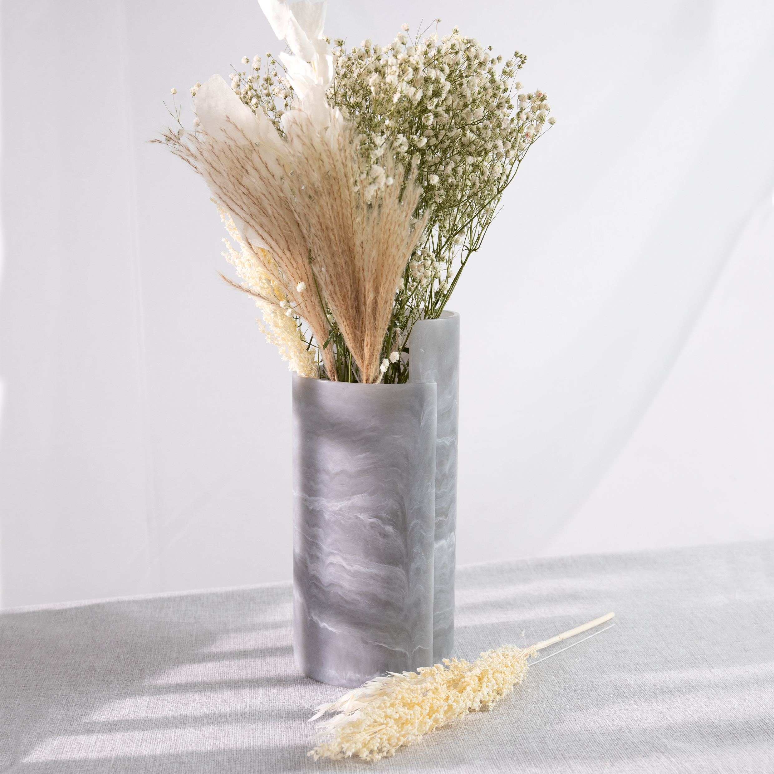CARA VASE