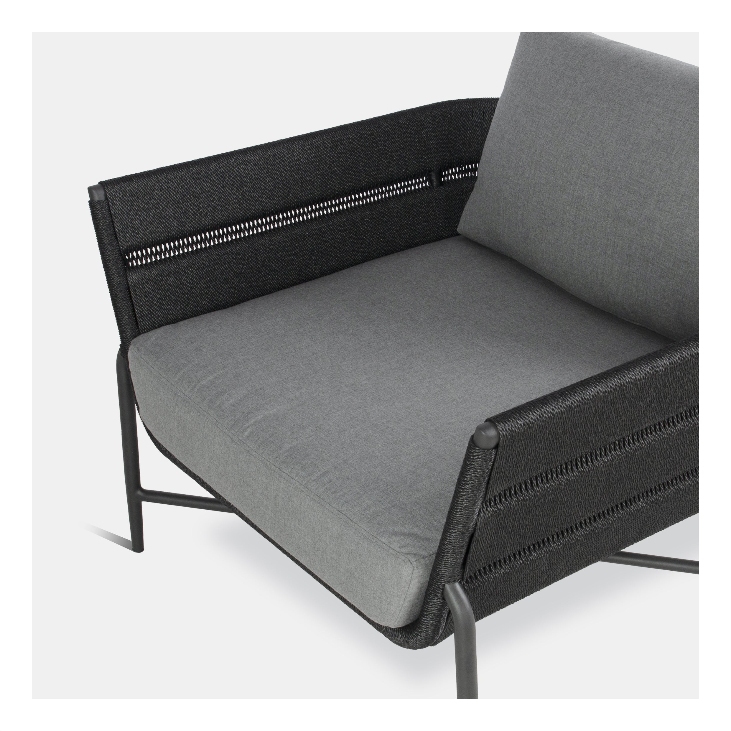 KIRA LOUNGE CHAIR