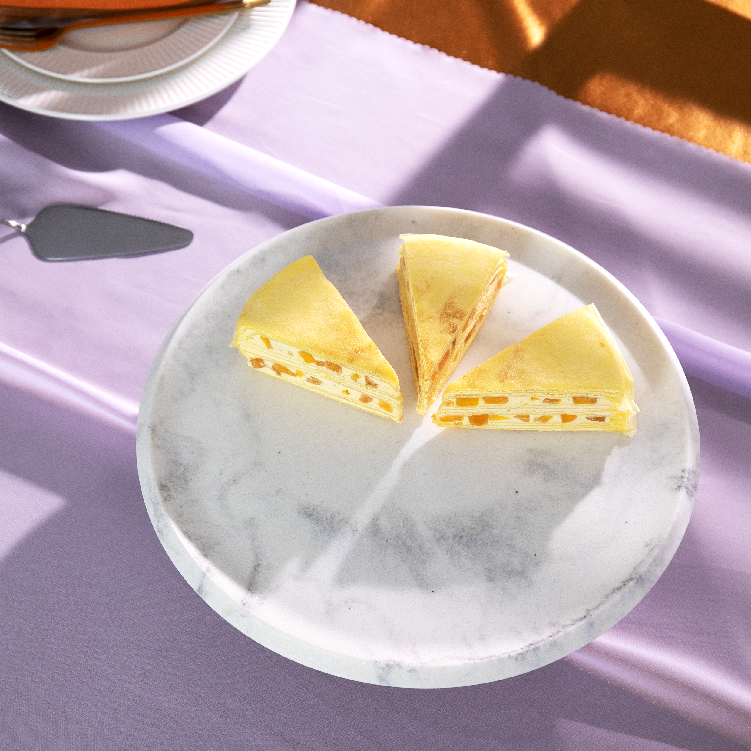 WYLLIS CAKE STAND
