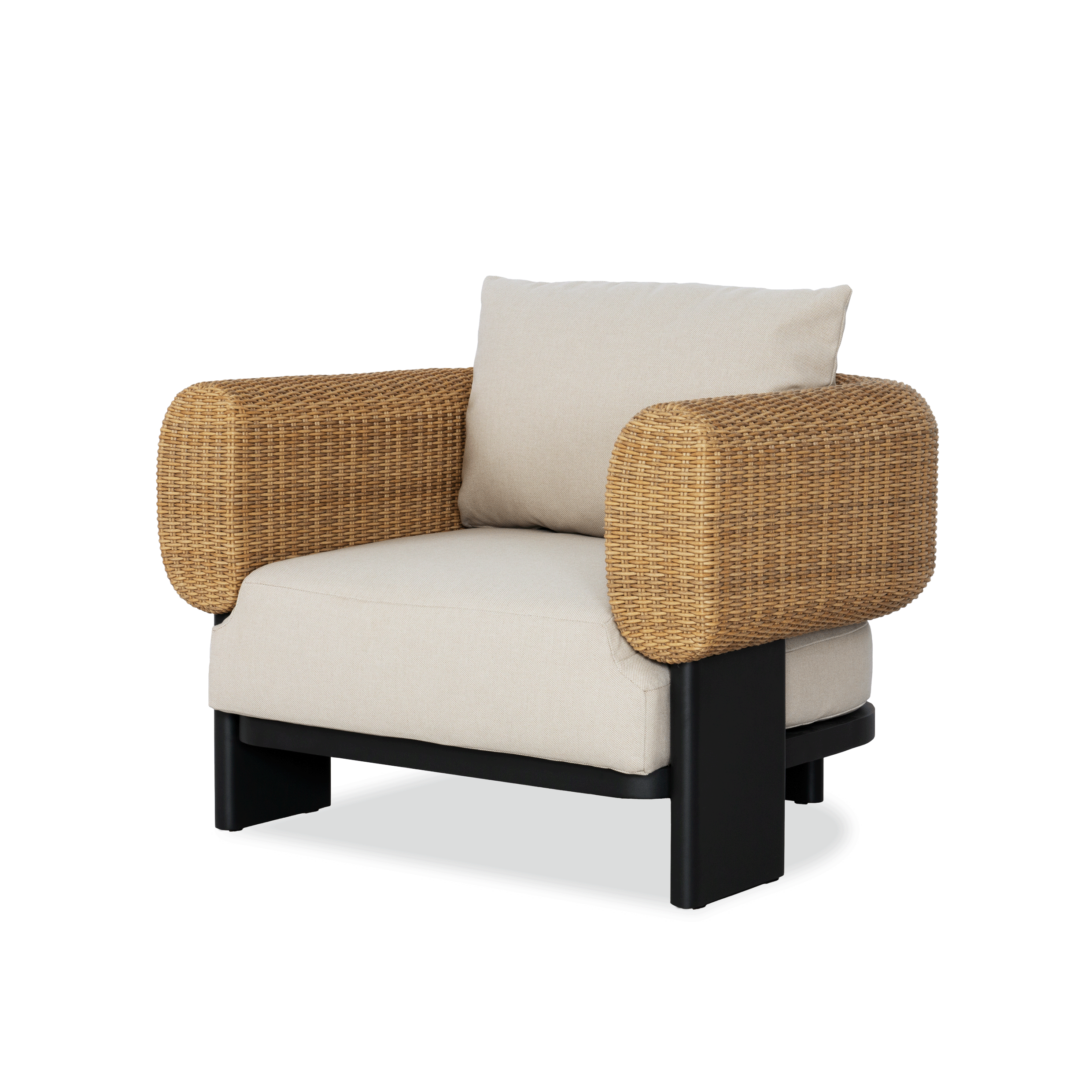 LUZERN LOUNGE CHAIR