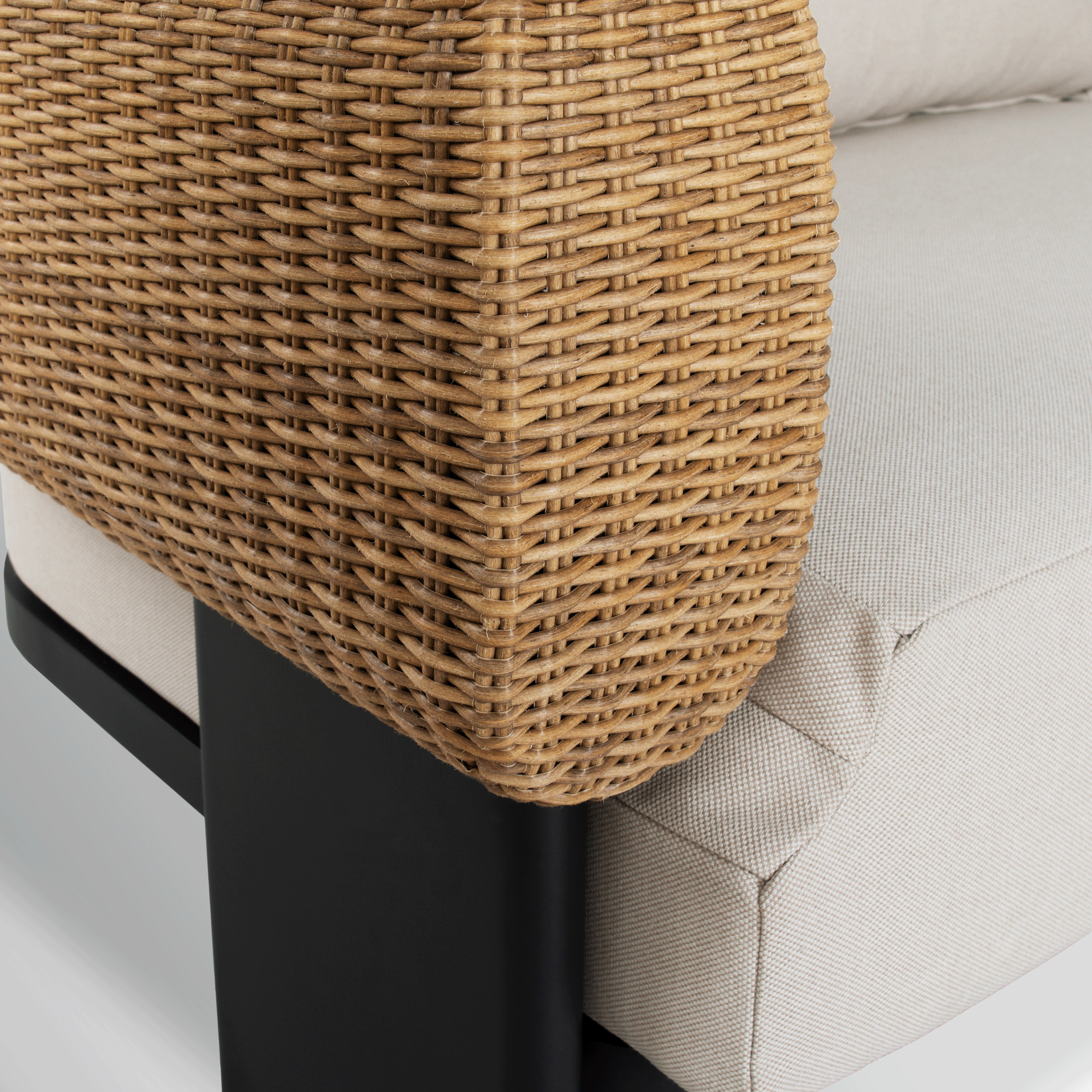 LUZERN SOFA