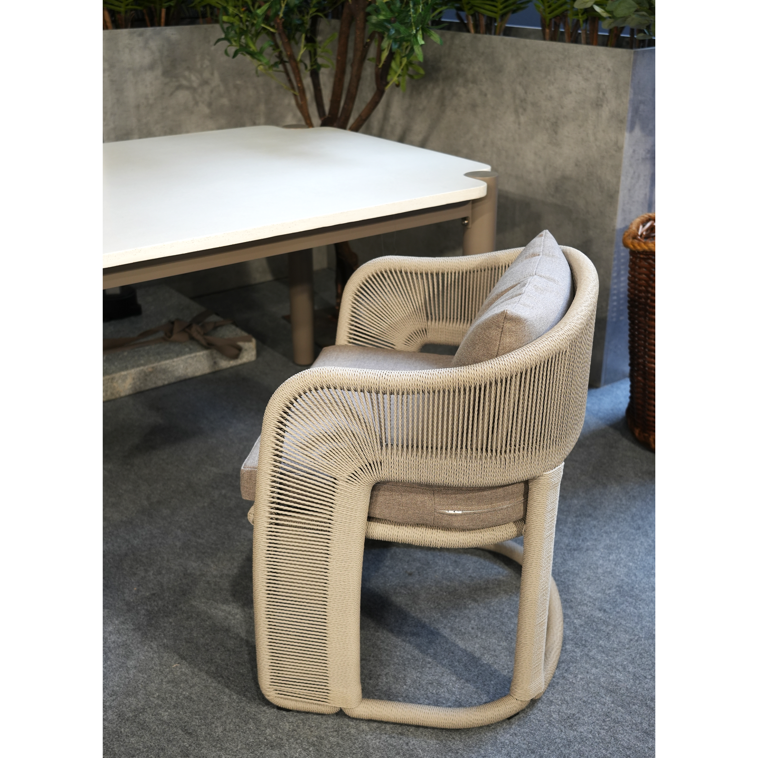 TOLAN DINING ARMCHAIR