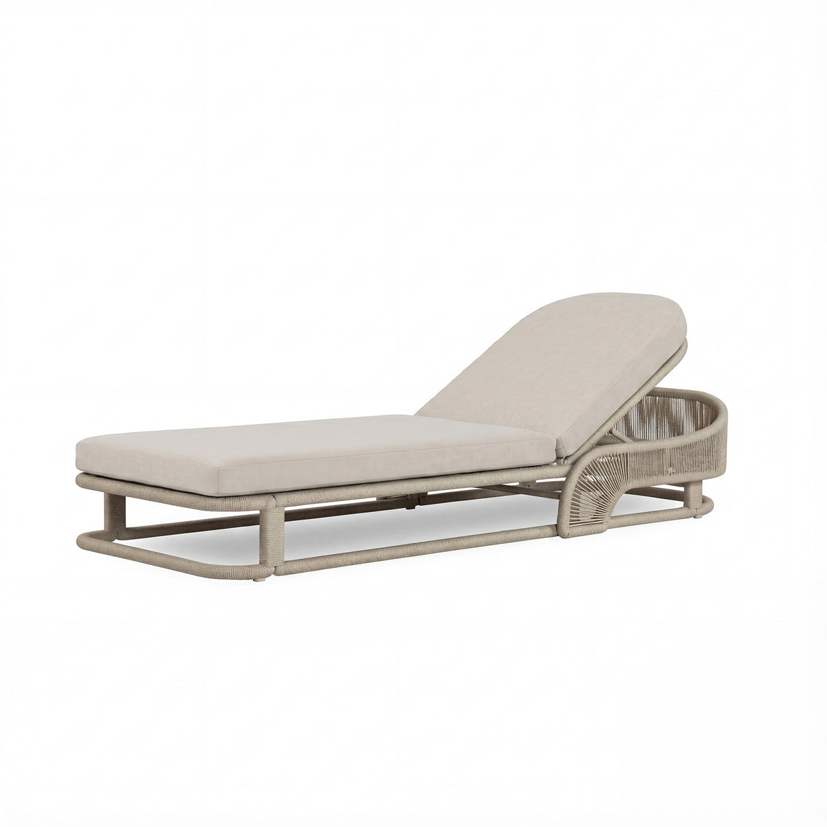 TOLAN CHAISE