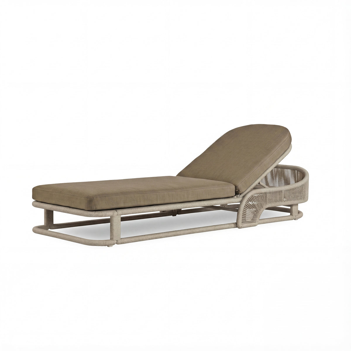 TOLAN CHAISE