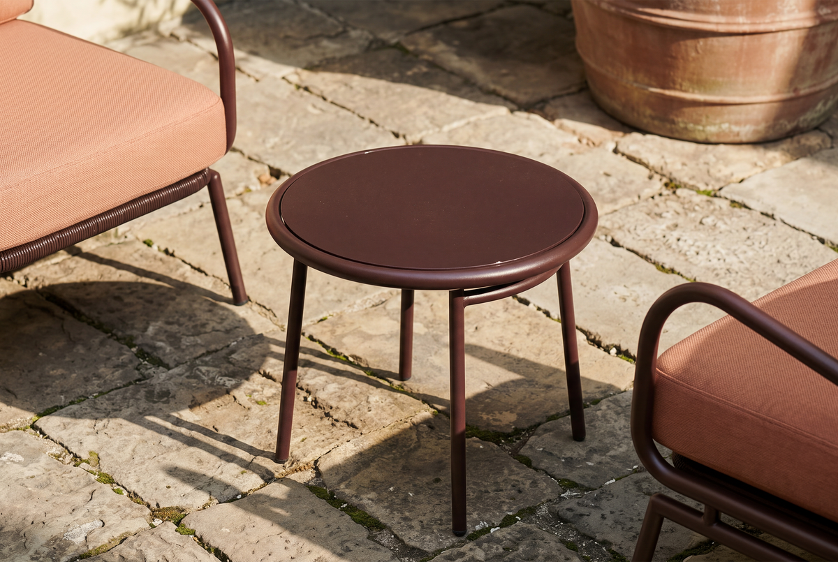VIENTO SIDE TABLE