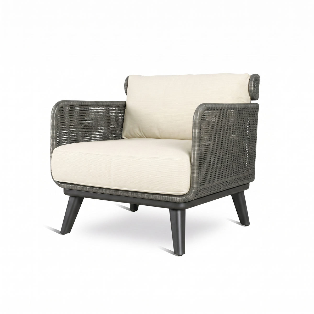 RICHMOND LOUNGE CHAIR