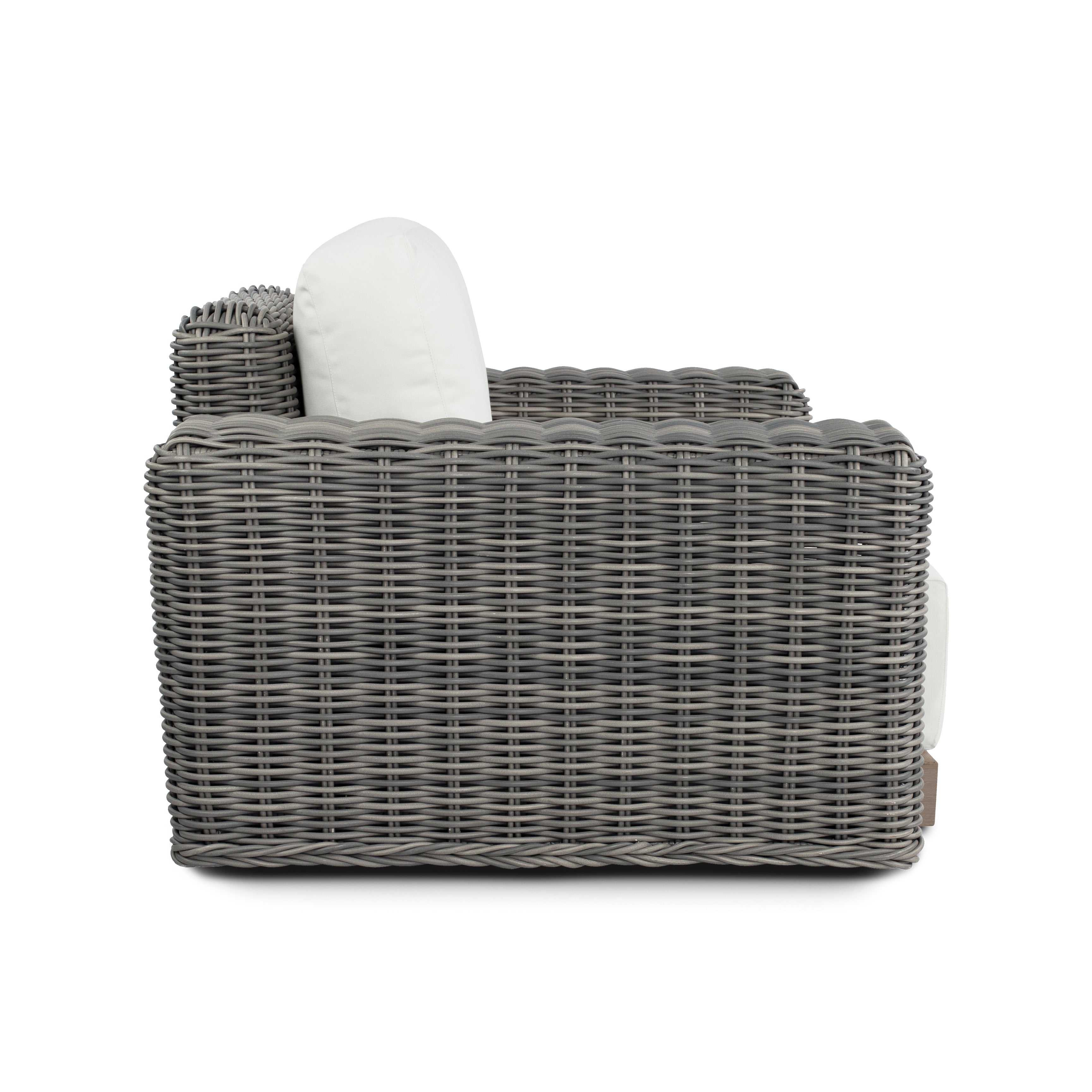 BLAKE SWIVEL LOUNGE CHAIR