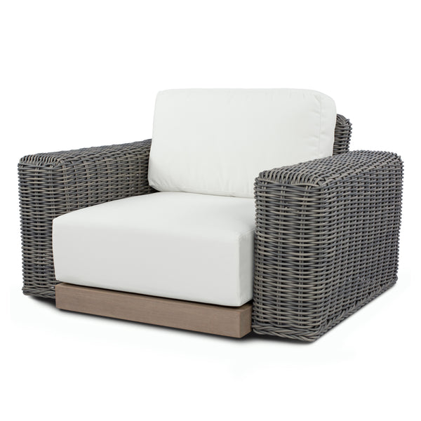 BLAKE SWIVEL LOUNGE CHAIR