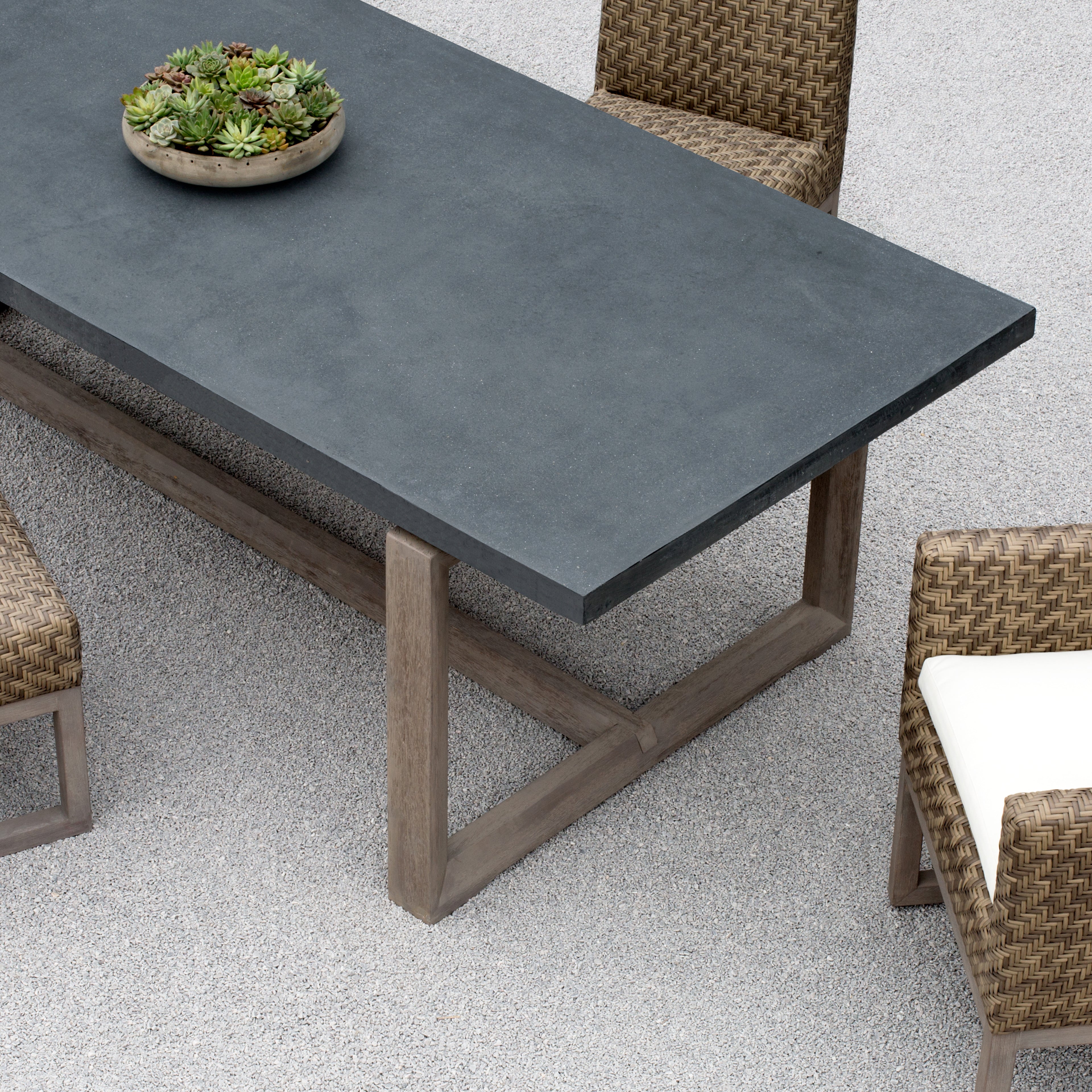 TABLE REPAS OLSEN