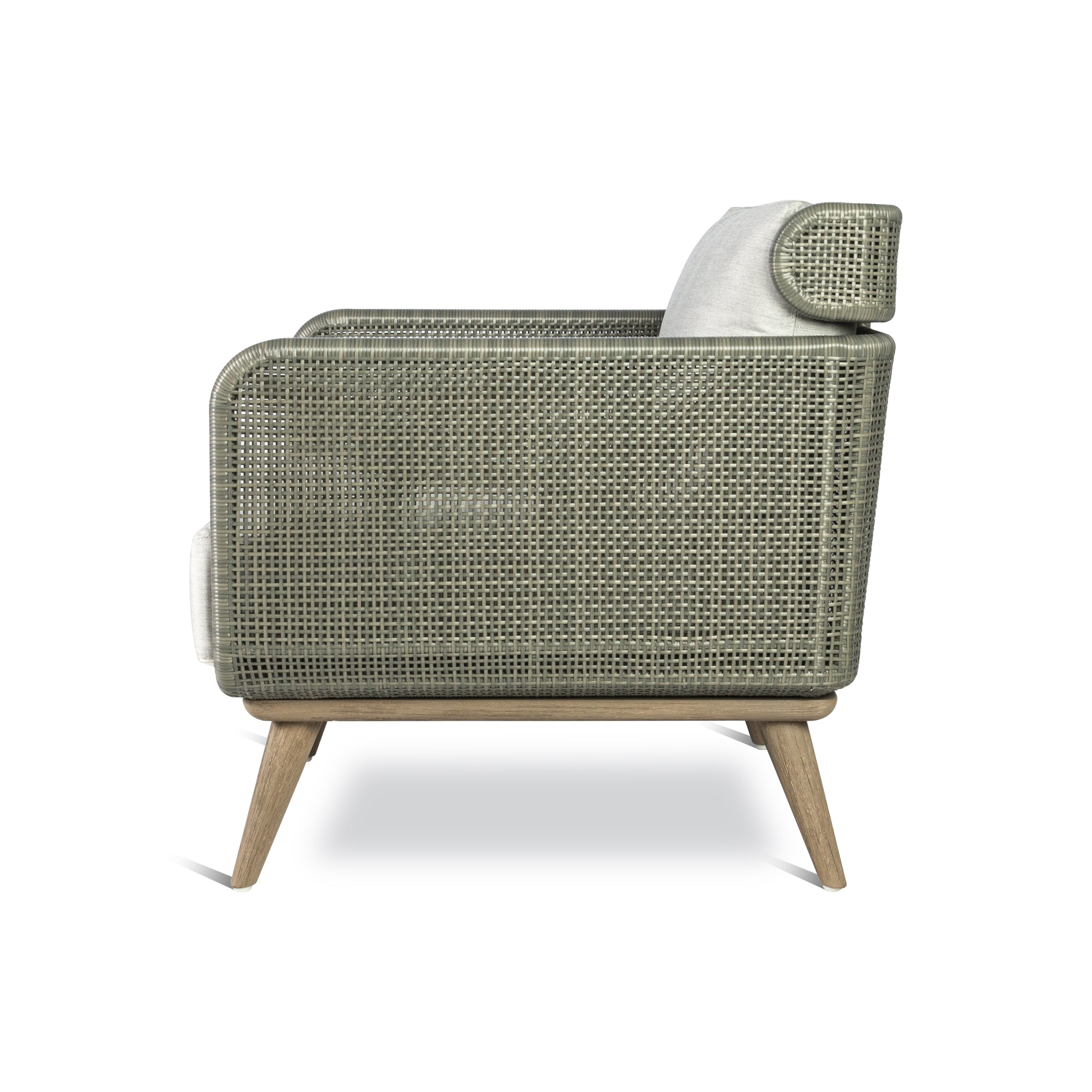 RICHMOND LOUNGE CHAIR